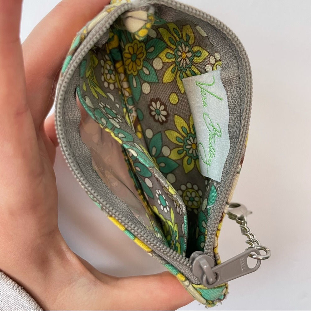 Vera Bradley (retired pattern) ID holder - Picture 4 of 4